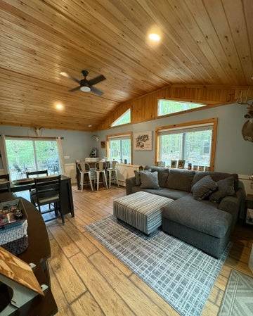 $310,000 / 3br - 1076ft2 - Locust Lake Village       MLS# PM-135591 (243 Elk Run Road, Pocono Lake, PA)63951425299331121