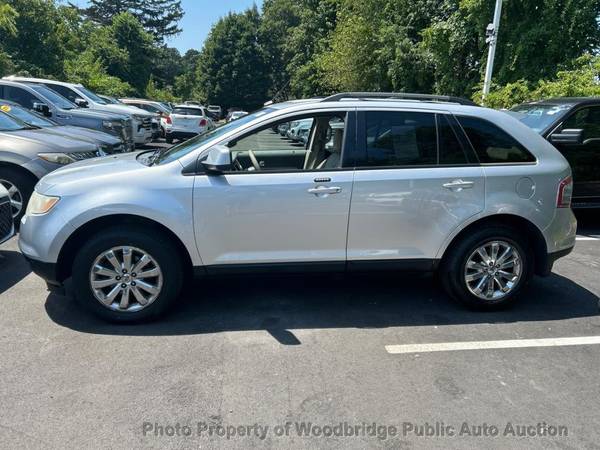 2010 *Ford* *Edge* *4 puertas SEL tracción delantera* Plata - $4,500 (Subasta de autos públicos de Woodbridge)63481831838979124