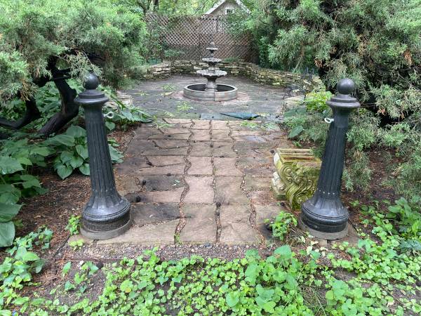 Washington Bollard (8 available) 1