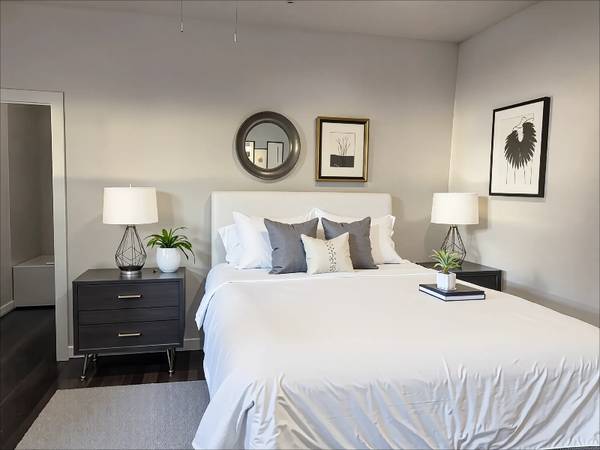 $950.00 / 1br - Room For Rent (This room has private entrance)63867373642499122