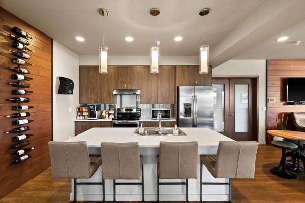 $1,865 / 552ft2 - Budget-Friendly Studio Apartments in Prime Location (3910 N 28th St Tacoma WA 98407)63786756030723122