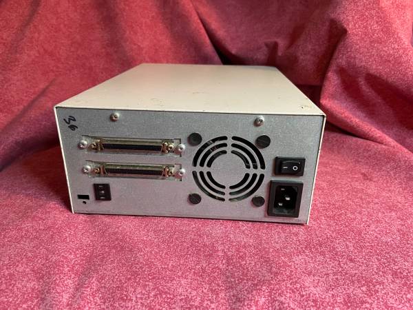 LaCie External SCSI drive - $3563470982901379121