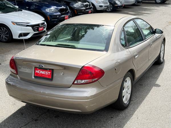 2004 Ford Taurus LX Sedan 4D - $3,950 (Edmonds)63613978651523122