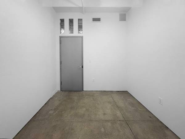 $800 / 104ft2 - STUDIO 2432: LIMITED TIME DEAL ENDS SEPTEMBER 30TH, 2025 (Midtown)63816553587713123