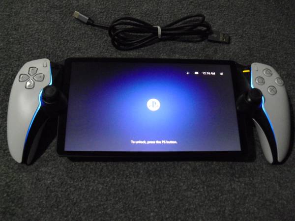 PlayStation Portal Remote Player (PS5) 1