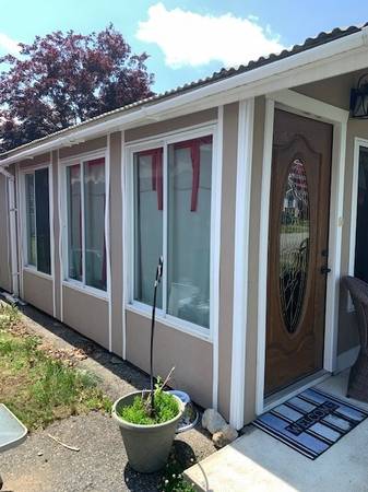 $219,900 / 2br - 1200ft2 - FOR SALE Mobile Home 55+ Community /Fully Renovated 2beds/1.5 Baths (Littleton, Ma)63810113267713121
