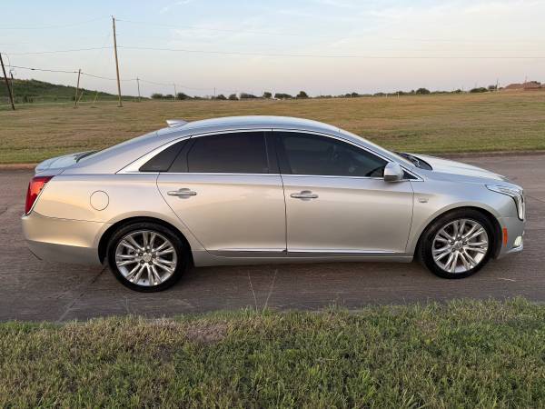 Cadillac XTS 2019 - $9.99563622089244161123