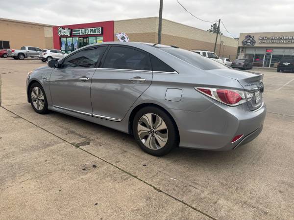 2014 Hyundai Sonata Hybrid Limited Edition estado impecable - $6,00063617101704195124