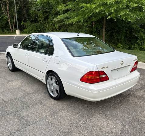 2003 Lexus LS430 - 57k original miles - $12,700 (Farragut)63625083182979122