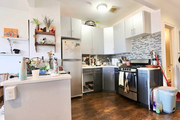 $3,195 / 2br - SPECTACULAR RENT STABILIZED 2 BED IN PRIME BUSHWICK!💎THIS WILL FLY!!! (Brooklyn)63809042123139121