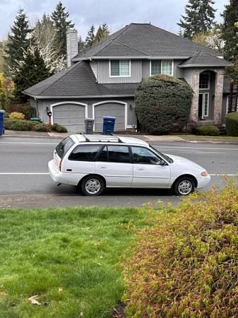 1997 Ford Escort LX Wagon 1
