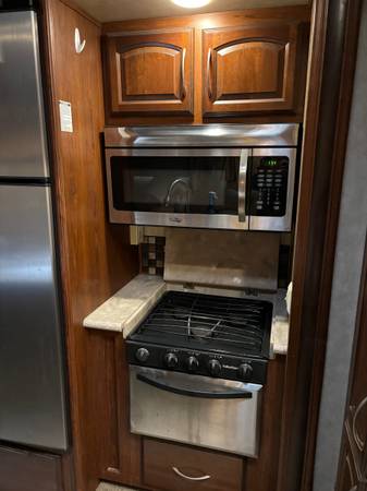 $1,160 / 2br - Monahans Texas Travel Trailer for Rent (Monahans)63622635854851123