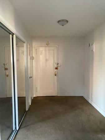 $2,200 / 1br - UN HERMOSO DEPARTAMENTO DE UN DORMITORIO EN FOREST HILLS (64 AV YELLOWST FOREST HILLS)63854288548867123