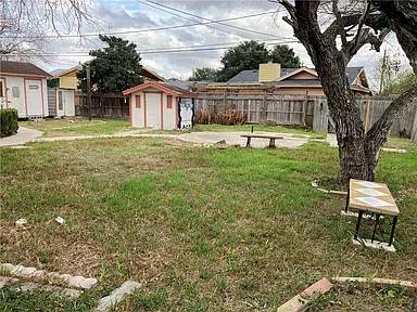 $197,000 / 1988ft2 - Investor Special 3 bed 2.5 bath Ready for Assignment64036540388098124