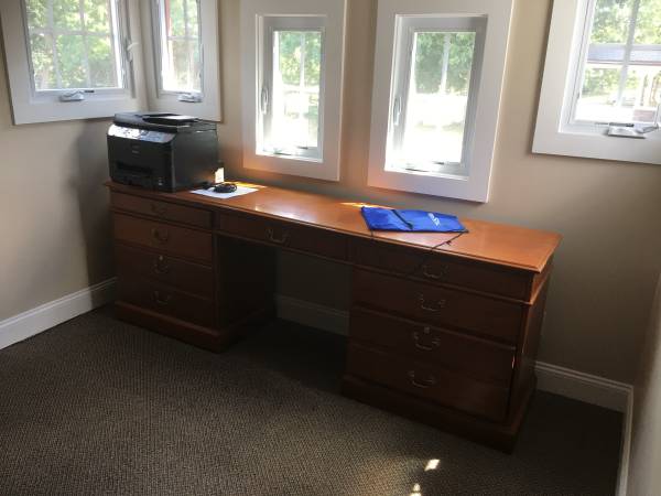 $400 / 200ft2 - Office space Manchester NH (North Manchester NH)63986779477890122