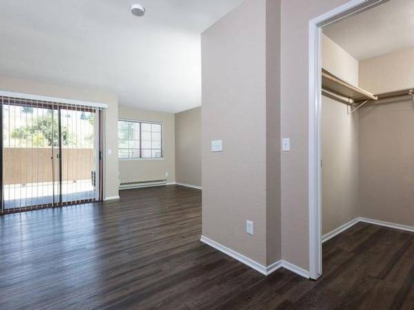 $2,039 / 436ft2 - A Breath of Fresh Air in Apartment Living (danville / san ramon)63880130368643121