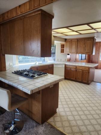 $1,950 / 3br - Home for lease Pine Mountain lake (Groveland)63952110542211122
