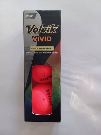 Volvik vivid golf balls 3 pcs new. 1