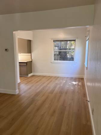 $1,900 / 1br - Encantador departamento de una habitación en el barrio Boyes Springs de Sonoma (sonoma)63880017306243123