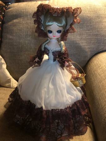 1977 Bradley Doll. “Emmy” 1