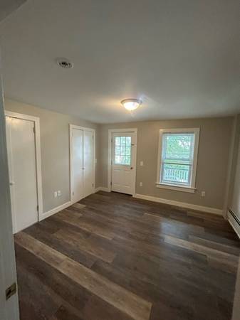 $1,500 / 2br - Apartamento de 2 dormitorios en el 2º piso (Turners Falls)64017047526147120