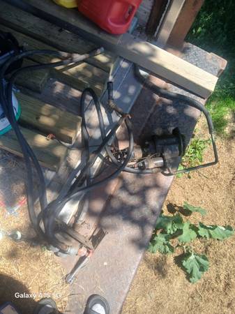 Live hydraulics for farmall came off of farmall m - $300 (Rice lake)62947919079171121