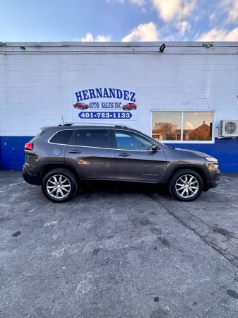 2018 Jeep Cherokee Limited - $16,495 (Pawtucket)63478888286595123