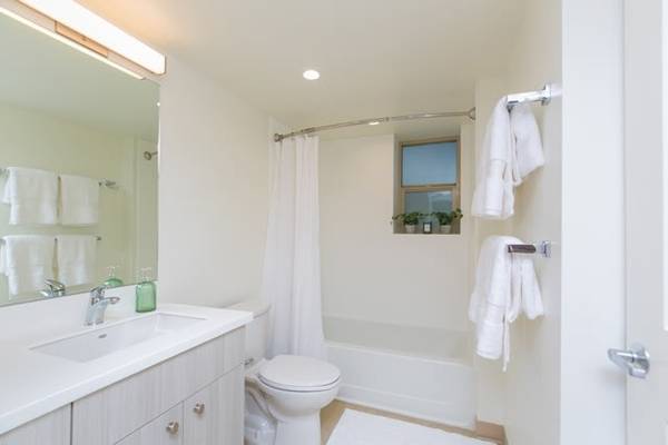 $1,669 / 1br - 358ft2 - Convenience meets Location ! 1x1Bd/Bth Apartment ! Affordable Housing! (417 Kānekapōlei St, Honolulu, HI)63939396728322121