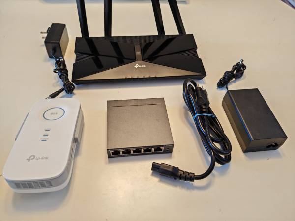 Complete TP-Link Wi-Fi 6 Home Mesh Networking Kit 1