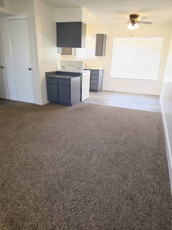 Charming 1 bed 1 bath | $1,195| Hablamos Espanol 1