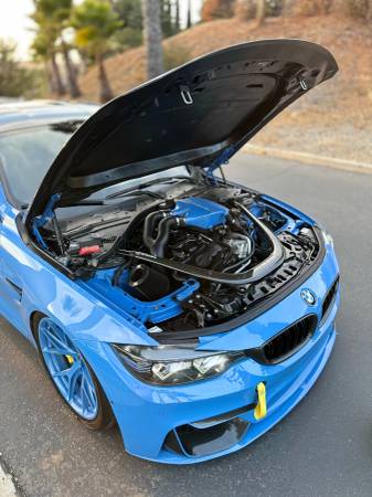 2016 BMW M4 - $54,999 (Vista)63470053961985124