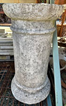 Concrete Round Pedestal GA20204 1
