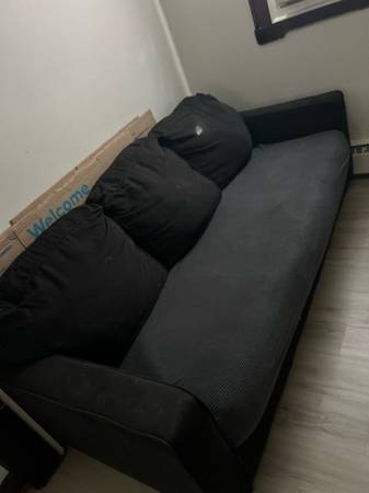 Sofa/Couch 1