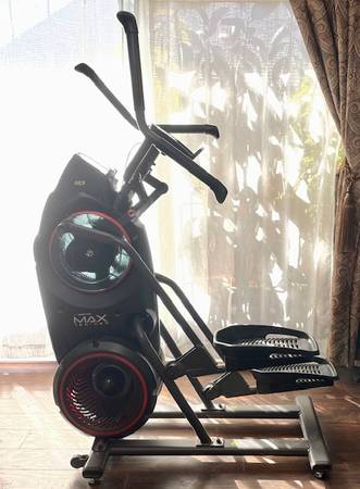 BOWFLEX MAX Trainer elliptical 1