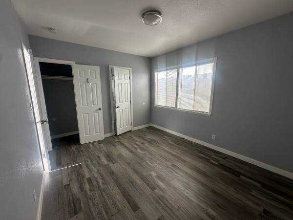 $1,845 / 1br - Very nice 1 bedroom 1 bath unit in Gardena (Gardena)63829304540161121