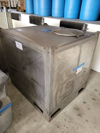 Stainless Steel Tote Muller 350 gallon 1