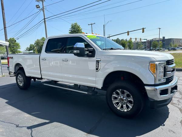 2017 FORD F250 SUPER DUTY CREW CAB LONG BED XLT 6.2L GAS 98,000 MILES - $35,000 (WALSH TRUCK AND AUTO)63470621016067122