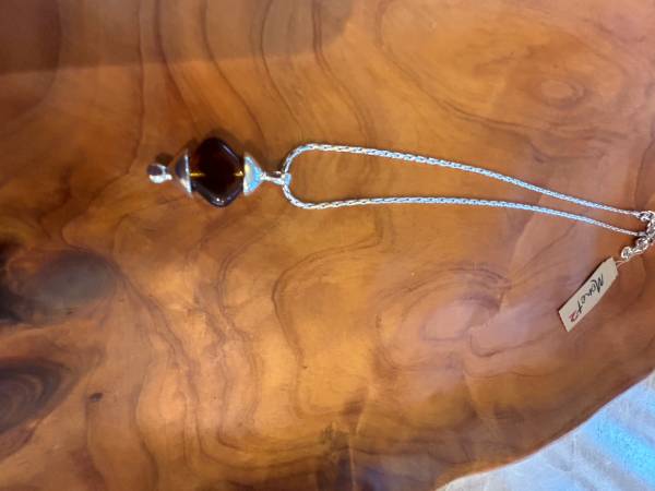 Collares - $10 (Sebastopol)63470436917251123
