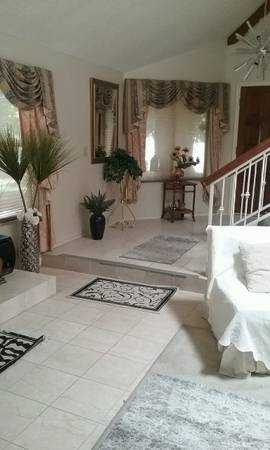 $870 / 2br - 1400ft2 - Room for Rent in Beautiful Home in Great Neighborhood! Low Deposit (Scottsdale)64047540016385121