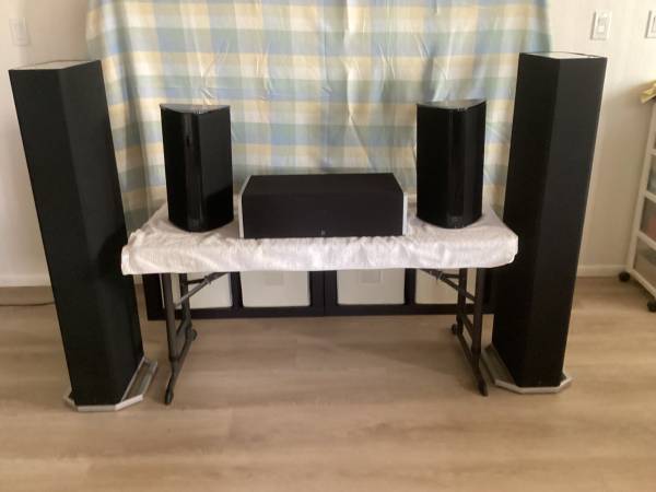 DEFINITIVE TECH 5 CHANNEL 1