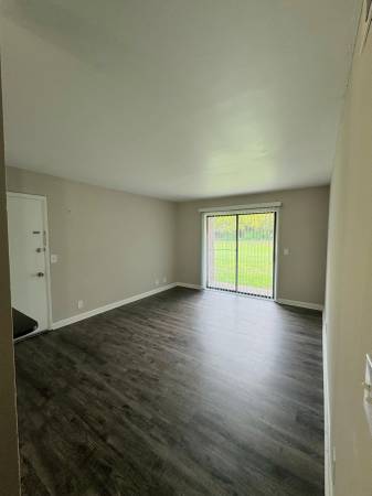 $1.295 / 2 habitaciones - 820 pies² - Unidades limitadas, ¡actúa rápido! 🚨🏘️ (Nashville)63680393343363122