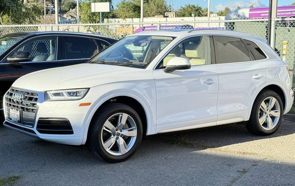 2018 Audi Q5 2.0T Premium Plus Quattro 1