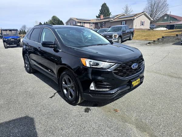 2022 Ford Edge SEL AWD - $24,900 (Derby)63622593935489121