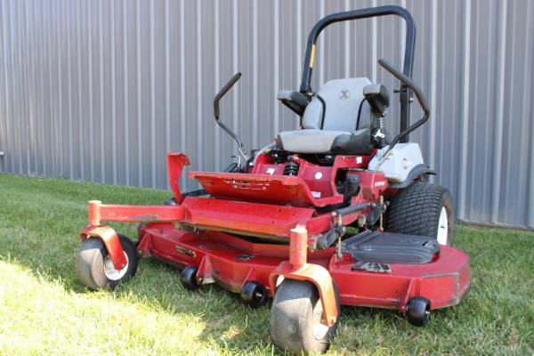 leon611。 2021 Exmark Lazer Z X-Series 72” Zero Turn Mower - farm