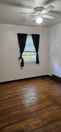 $1,250 / 3br - 1800ft2 - 3 bedroom 2 bath at 404 E garden Rd (Brentwood)64013533466499124