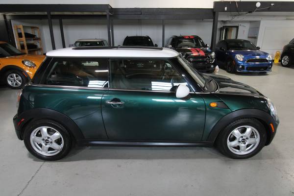 2008 R56 MINI COOPER Hardtop VERDE DE CARRERAS BRITÁNICO Frenos nuevos SOLO 91 mil - $5.900 ((Especializados SOLO en MINI / Salón interior))63484809490177122