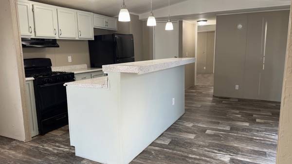$41,499 / 3br - 1216ft2 - Two months FREE lot rent!64179401312131120