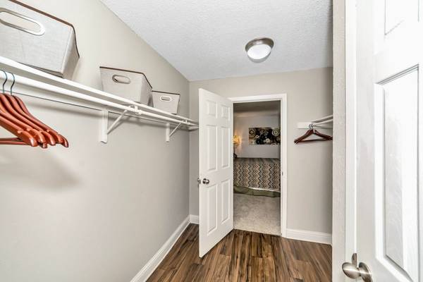 Picnic Areas, Window Coverings, Pantry 1