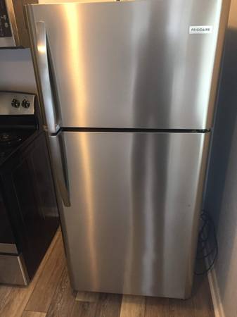 $285 / 1br - STUDIO APARTMENT - TURN KEY - EVERYTHING INCLUDED (Washington, PA)64013203605891122