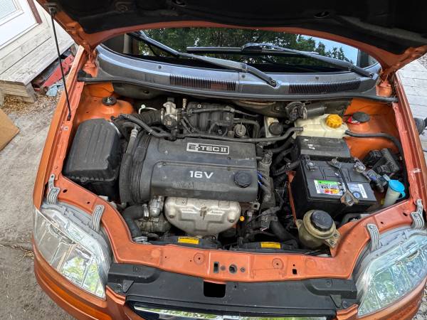 2004 Chevrolet Aveo - $3,000 (Aurora)63619901906435124
